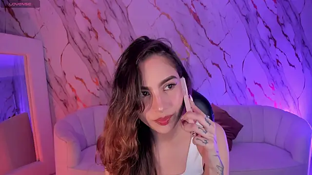 Snapshot of MarianneLane chatting on September 30, 2025, 9:20 pm MarianneLane online show from September 30, 2025, 9:20 pm