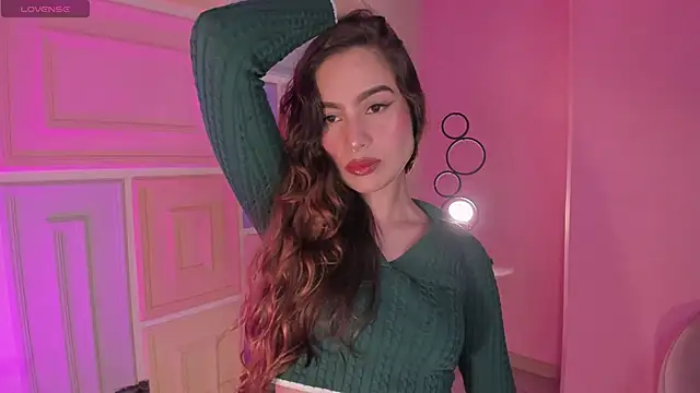 Snapshot of MarianneLane chatting on October 3, 2025, 10:29 pm MarianneLane online show from October 3, 2025, 10:29 pm