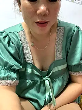 Baby-bigtits online show from November 5, 2025, 3:01 pm