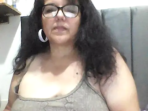 kassandra02 online show from September 10, 2025, 2:55 am