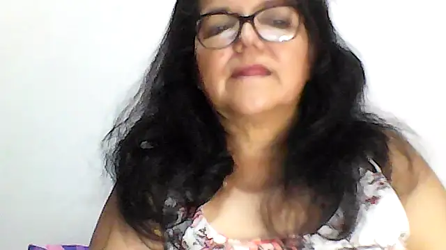 kassandra02 online show from December 13, 2025, 9:53 pm