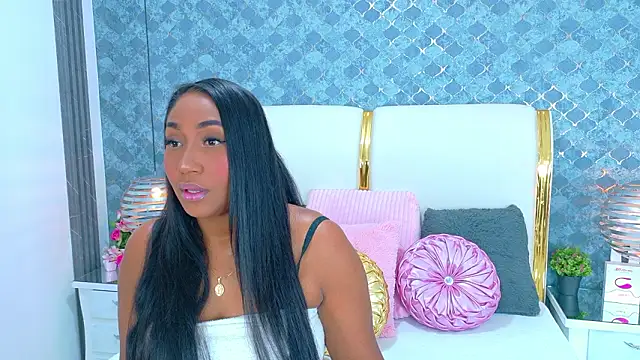 NaiomyLanes online show from March 4, 2026, 1:06 pm