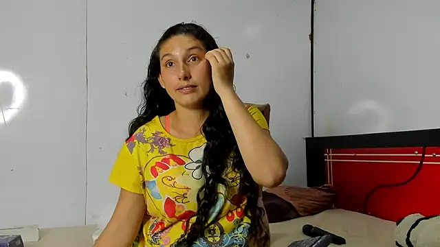 lauren-mark online show from September 19, 2025, 12:02 am