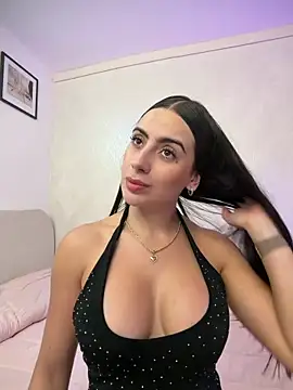 ValeryR  online show from March 3, 2026, 10:26 pm