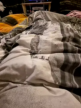 Snapshot of LoLa-69-X chatting on October 5, 2025, 9:18 am LoLa-69-X online show from October 5, 2025, 9:18 am