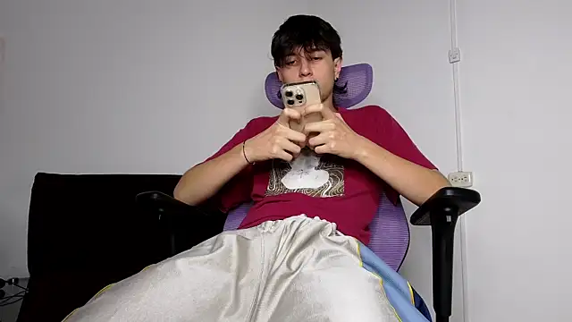 alex connorr online show from July 29, 2026, 11:25 pm