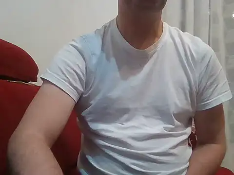 Snapshot of fikoivos chatting on April 29, 2026, 8:04 pm fikoivos online show from April 29, 2026, 8:04 pm