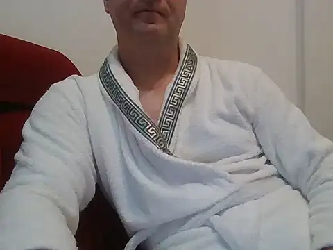 Snapshot of fikoivos chatting on April 30, 2026, 8:26 pm fikoivos online show from April 30, 2026, 8:26 pm