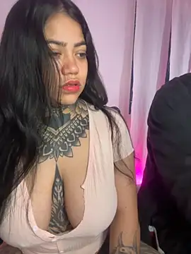 Snapshot of aliensexy chatting on October 12, 2025, 3:38 am aliensexy online show from October 12, 2025, 3:38 am