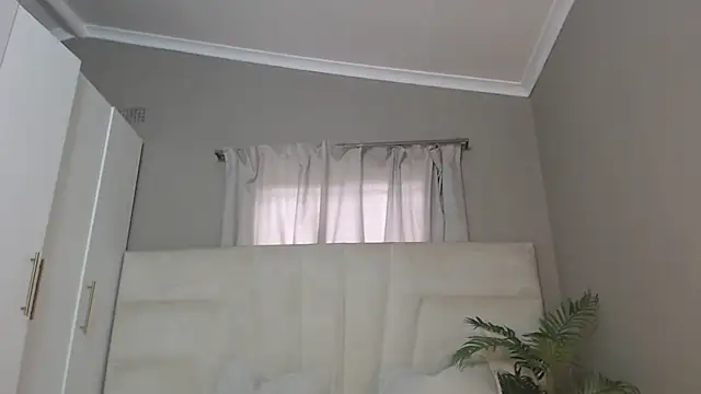 Snapshot of naughtyblackdolie chatting on March 3, 2025, 10:06 am naughtyblackdolie online show from March 3, 2025, 10:06 am