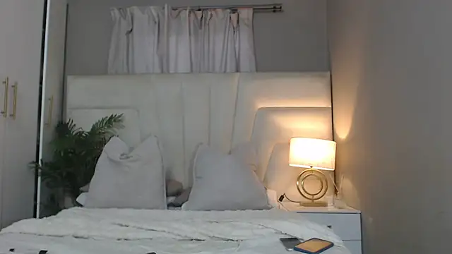 Snapshot of naughtyblackdolie chatting on October 15, 2025, 3:50 am naughtyblackdolie online show from October 15, 2025, 3:50 am