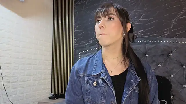 diosagolden online show from November 27, 2025, 8:22 pm