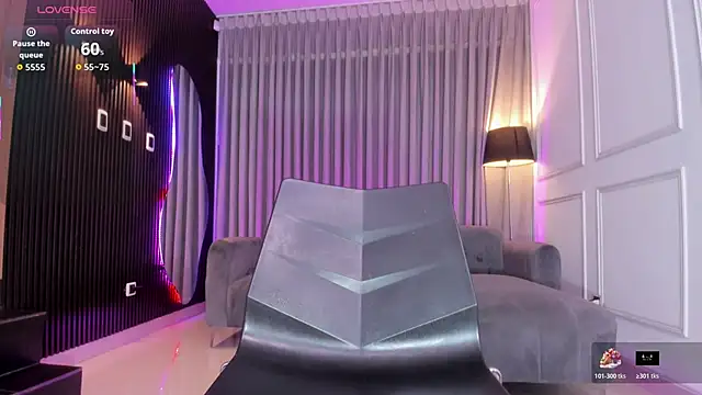 Snapshot of Anna_parkker_ chatting on October 27, 2025, 7:18 pm Anna parkker online show from October 27, 2025, 7:18 pm