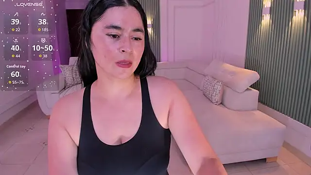 Anna parkker  online show from June 18, 2026, 8:02 pm