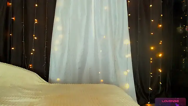 Snapshot of Adriana_Sweet_24 chatting on June 27, 2026, 8:41 am Adriana Sweet 24 online show from June 27, 2026, 8:41 am