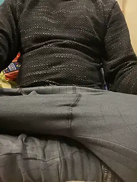 dreamy lusty01 online show from March 11, 2025, 7:14 pm