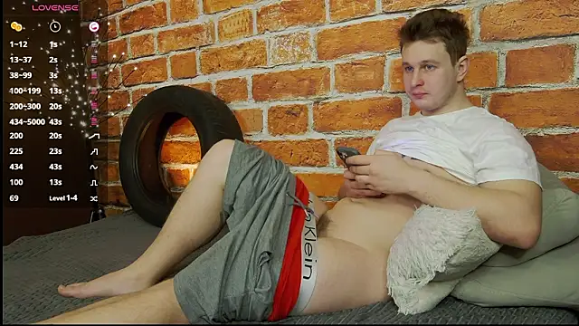 charlie smiley online show from March 4, 2026, 5:02 am