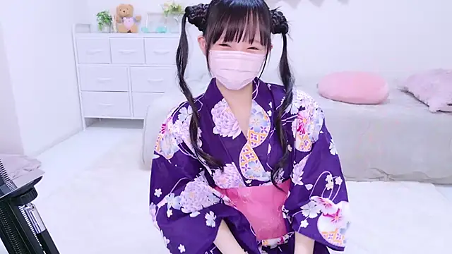 Snapshot of 86_haru chatting on January 2, 2025, 2:57 pm 86 haru online show from January 2, 2025, 2:57 pm