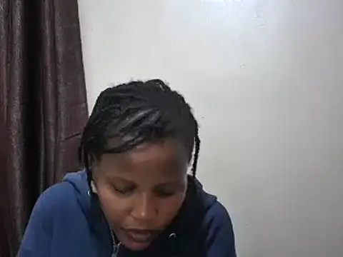 afrikaqueen online show from February 3, 2025, 7:52 pm