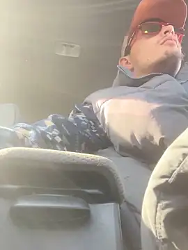 Snapshot of bigmerc chatting on October 19, 2025, 3:01 pm bigmerc online show from October 19, 2025, 3:01 pm