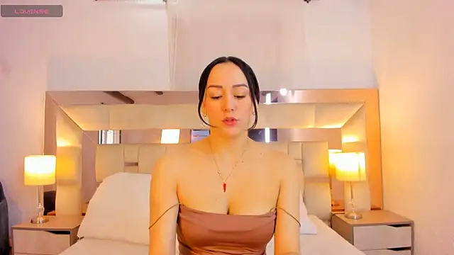 hazel ross tcw online show from April 23, 2026, 2:19 pm