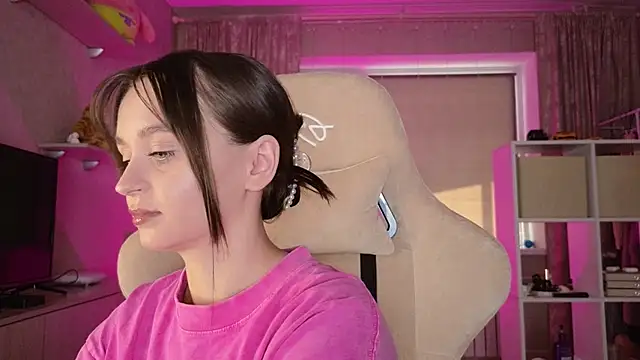 Snapshot of Katy_perry_ chatting on March 16, 2025, 3:58 am Katy perry online show from March 16, 2025, 3:58 am