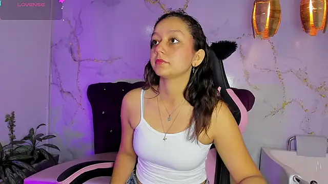 katy sweet19 online show from May 6, 2026, 10:42 am