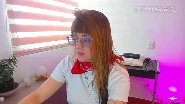 Snapshot of tekila__ chatting on April 1, 2026, 9:45 pm tekila online show from April 1, 2026, 9:45 pm