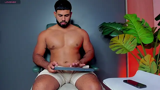 noah crux online show from May 2, 2026, 2:27 am