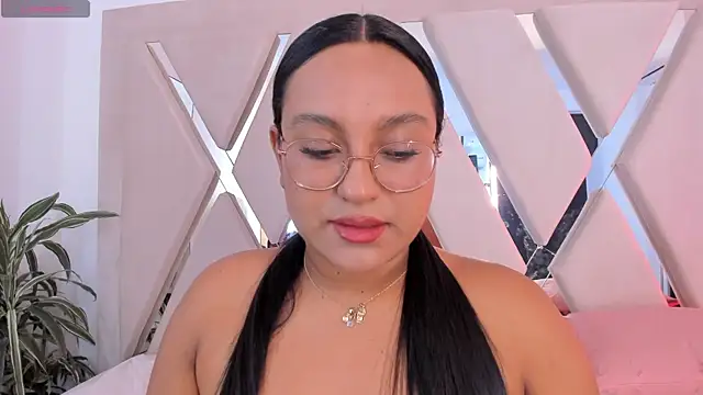 ellamontoya online show from March 20, 2026, 12:10 pm