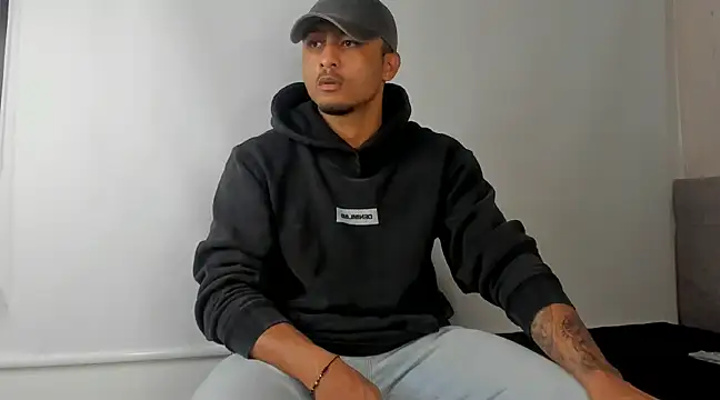 Mateo Reales online show from February 14, 2025, 4:37 am