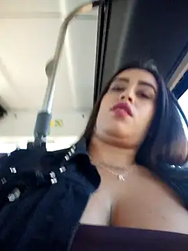 Snapshot of Freyja300 chatting on October 27, 2025, 9:24 am Freyja300 online show from October 27, 2025, 9:24 am