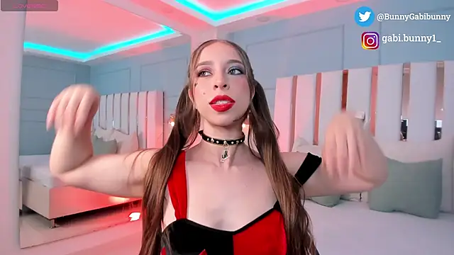 gabi bunny online show from May 14, 2026, 3:41 pm