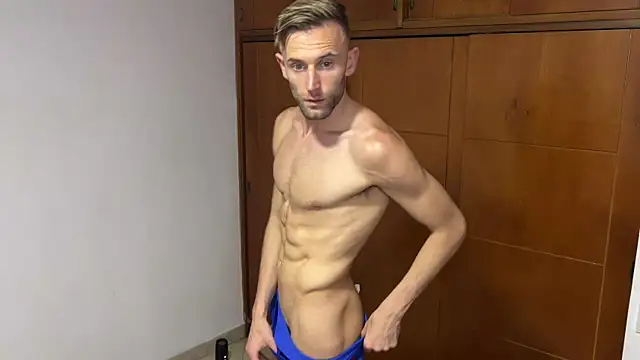 Snapshot of aquilesmade chatting on December 11, 2024, 2:09 am aquilesmade online show from December 11, 2024, 2:09 am