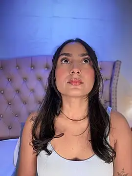 lia sofiia online show from July 8, 2026, 9:14 am