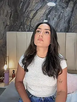 lia sofiia online show from July 16, 2026, 9:15 am