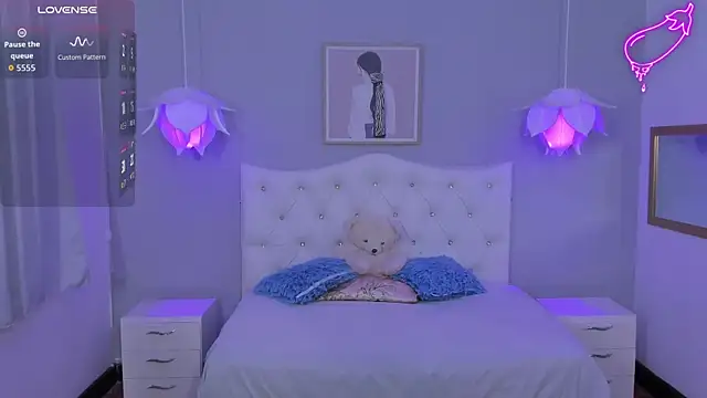 Lisa7 7 online show from October 11, 2025, 12:36 pm