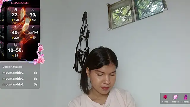 Snapshot of SophiaMeyerst chatting on February 6, 2025, 5:30 pm SophiaMeyerst online show from February 6, 2025, 5:30 pm