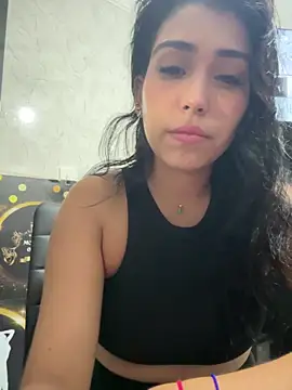 emma  cute   online show from March 9, 2025, 10:19 am