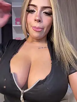 MiaWhitePink  online show from March 5, 2026, 5:36 am