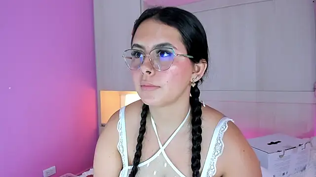 valerymeyerr online show from February 22, 2025, 7:23 am