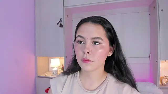 valerymeyerr online show from October 15, 2025, 4:12 am