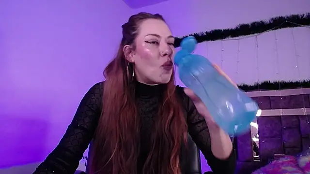 Snapshot of alejandrafitt chatting on December 30, 2024, 11:17 pm alejandrafitt online show from December 30, 2024, 11:17 pm
