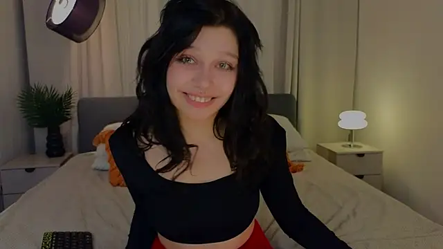 Snapshot of ari_rari chatting on December 9, 2024, 1:18 am ari rari online show from December 9, 2024, 1:18 am