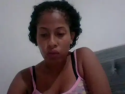 Kitra New online show from February 27, 2025, 10:42 pm