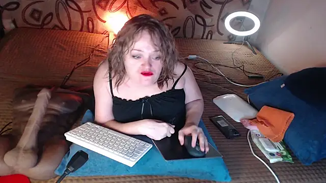 Snapshot of MiniNatalie chatting on January 21, 2025, 10:52 am MiniNatalie online show from January 21, 2025, 10:52 am
