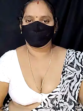 vintage-vibs online show from January 2, 2025, 3:37 am