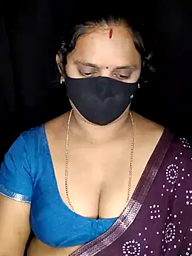 vintage-vibs online show from May 7, 2026, 6:13 pm