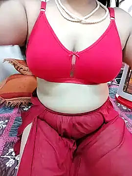 Snapshot of SHUBHI880 chatting on January 29, 2025, 11:20 am SHUBHI880 online show from January 29, 2025, 11:20 am