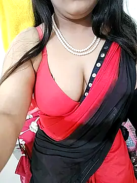 Snapshot of SHUBHI880 chatting on February 20, 2025, 8:47 pm SHUBHI880 online show from February 20, 2025, 8:47 pm